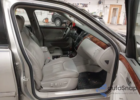 2006 Cadillac Dts Performance z USA, uszkodzony, nr VIN 1G6KD579X6U112727